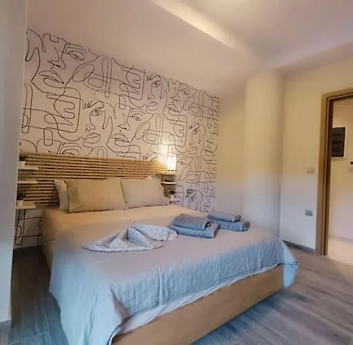 The Twins 2 * Αμπάβρης