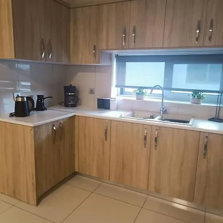 The Twins 2 Apartment *